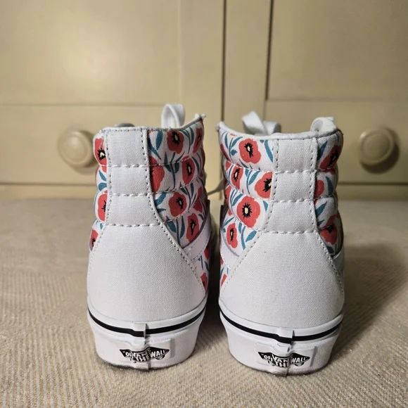 NWOB VANS Project X Flower SK8-Hi White Red Poppy Women's 5 Men's 3.5 Euro 34.5 - Picture 2 of 8
